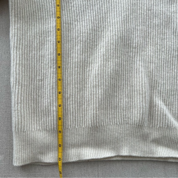 MASSIMO DUTTI Extrafine Wool Blend Ribbed Knit Polo Sweater - Picture 15 of 16